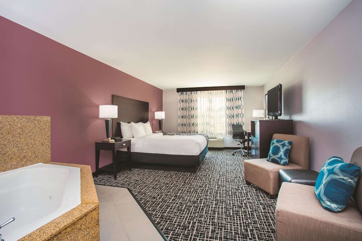 Room 12 of 31