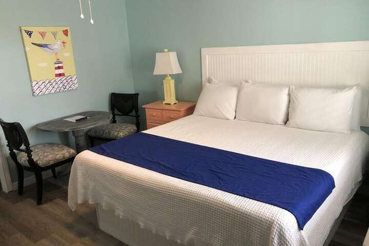 Beachgate CondoSuites and Oceanfront Resort