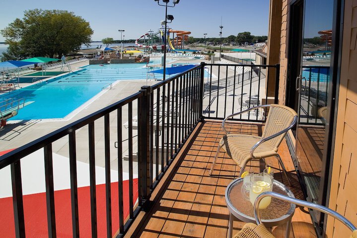 Kings Pointe Waterpark Resort