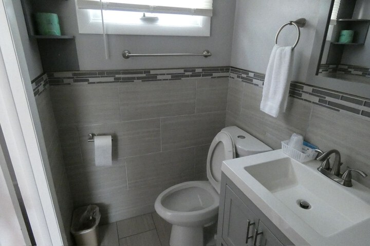 Aquastar Inn