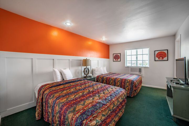 Room 44 of 75