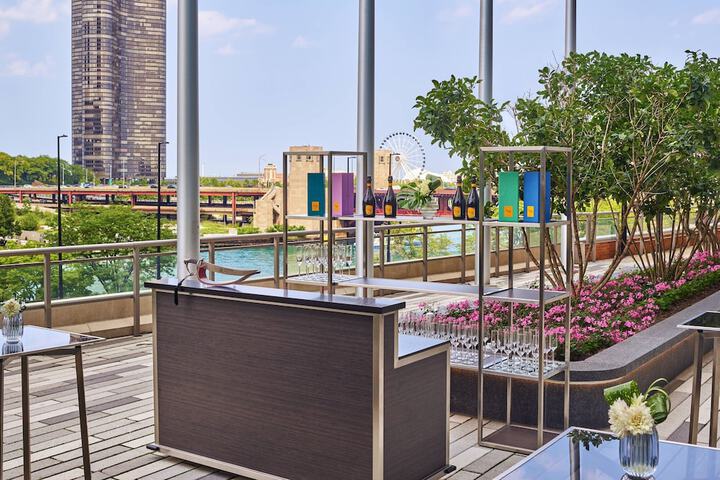 The St. Regis Chicago
