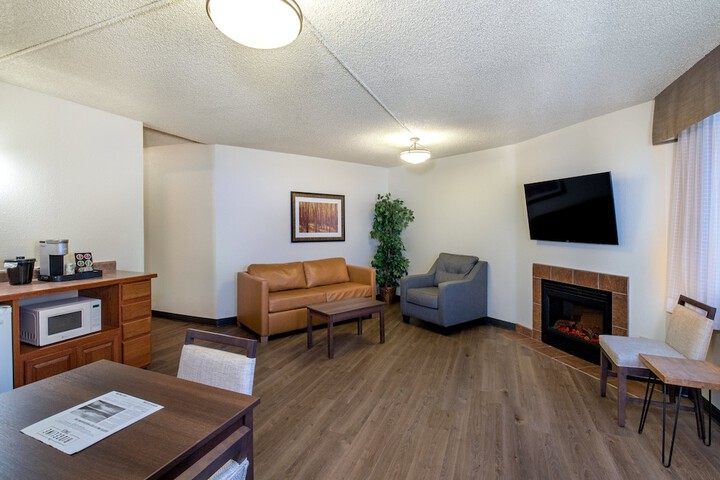 Room 51 of 164