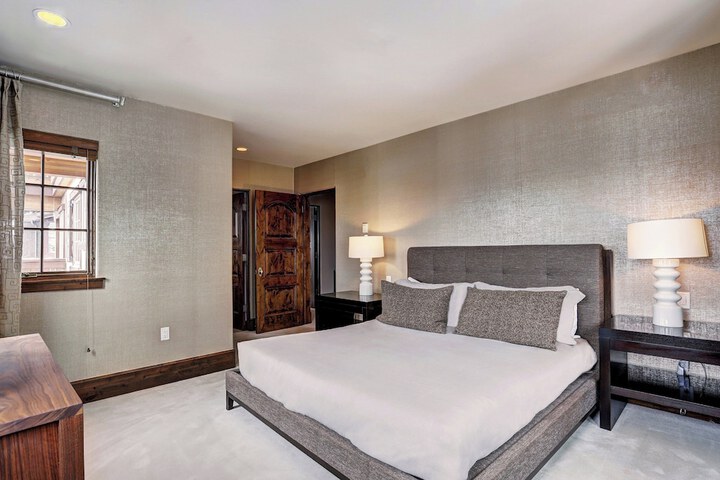 The Lodge at Vail a RockResort by Vail Resorts
