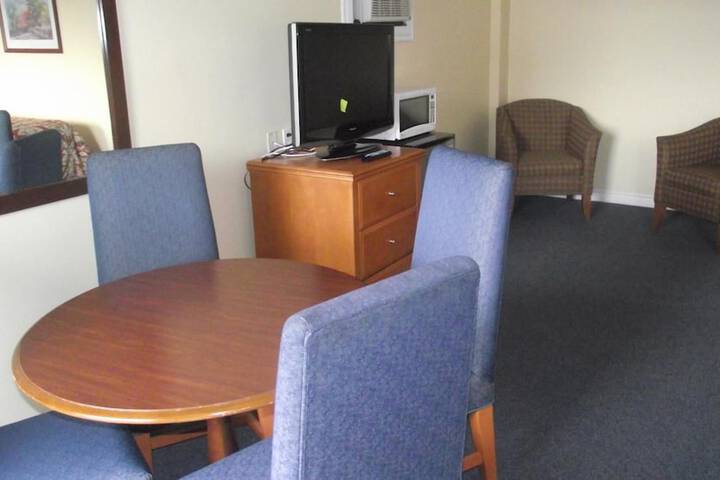 Room 21 of 46
