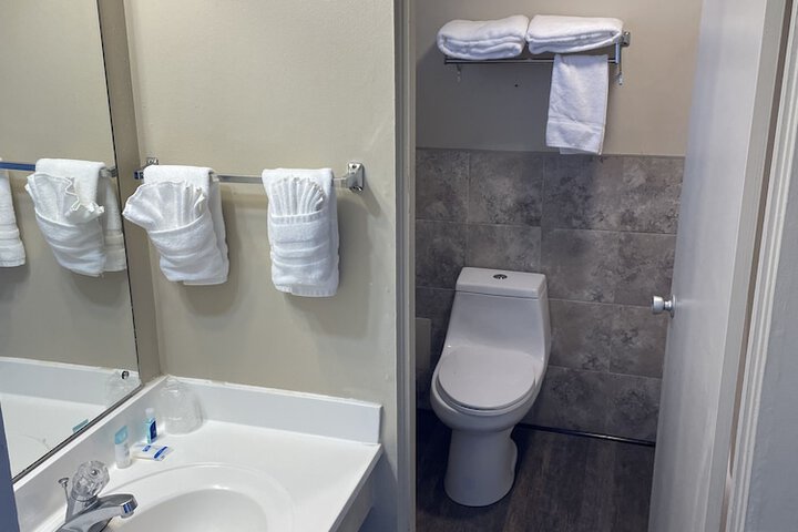 Room 19 of 24