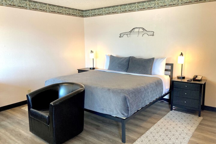 Coast Riders Inn