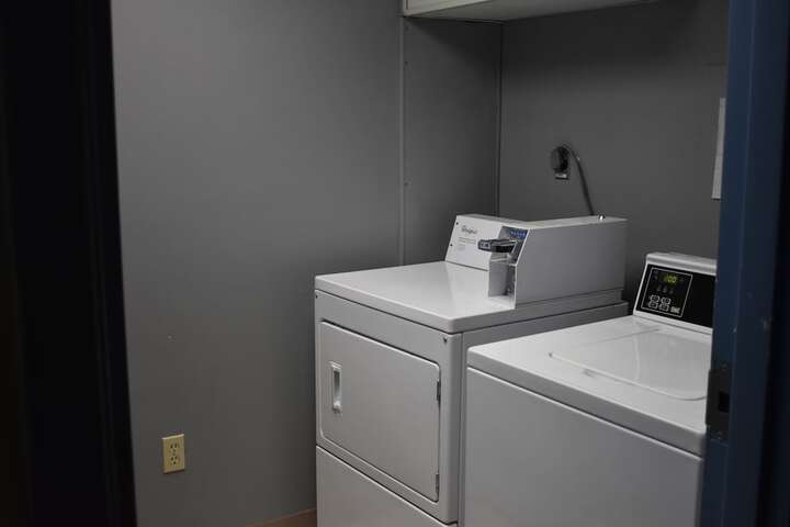 Room 16 of 34