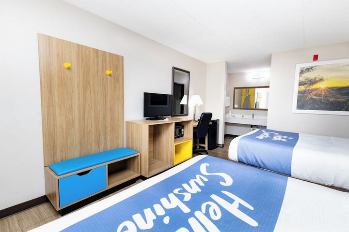 Room 29 of 37