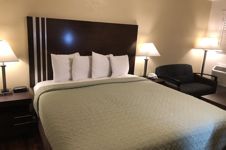 Room 37 of 54