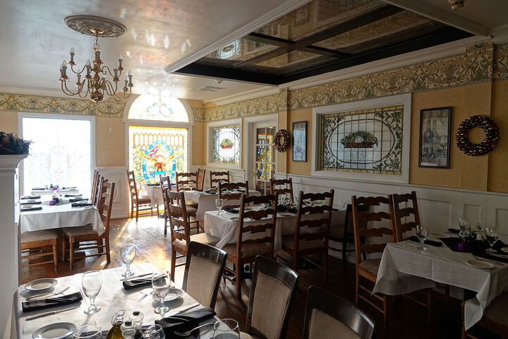 Dining 67 of 74