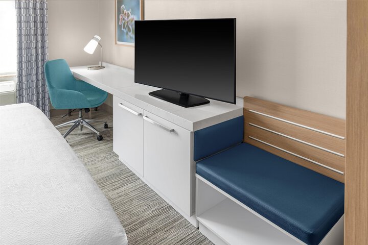 Hilton Garden Inn Queens / JFK Airport