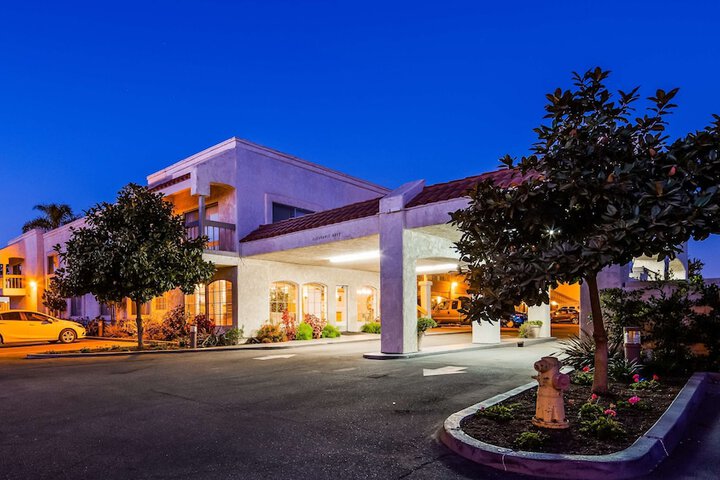 Hotel 2 of 18