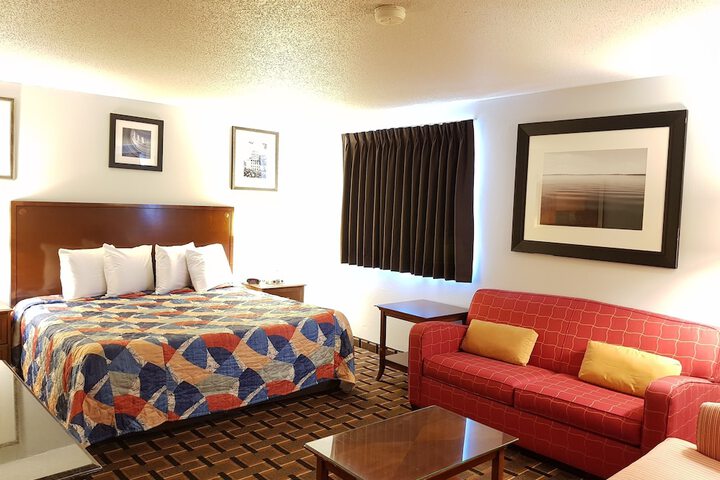 Room 43 of 54