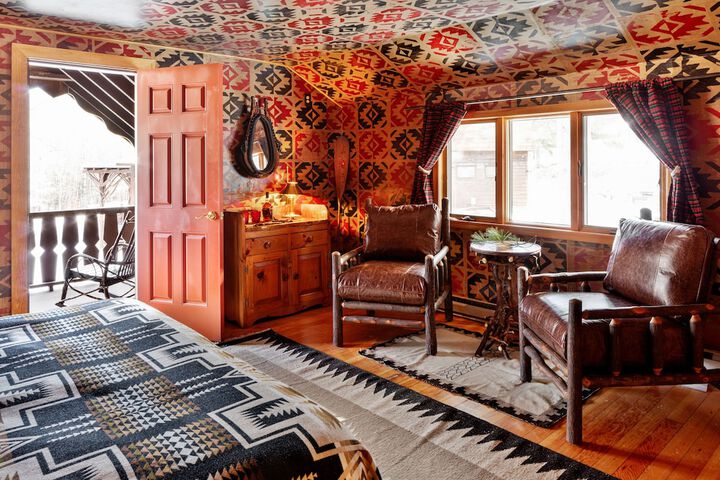Room 42 of 58