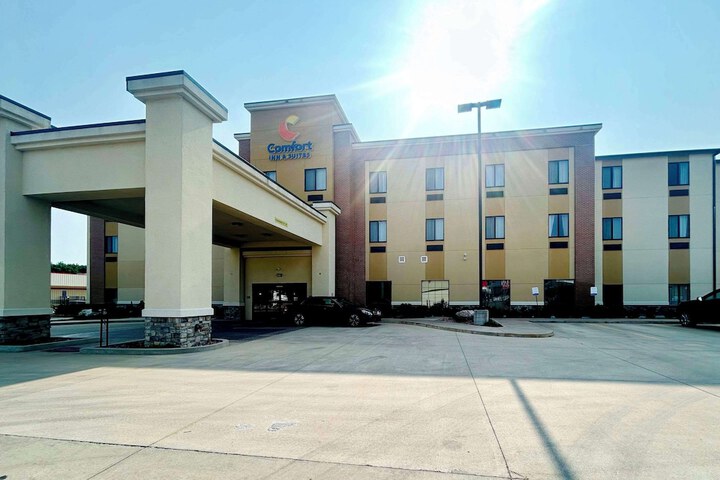 Hotel 3 of 34
