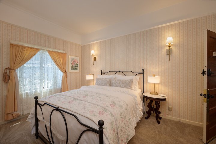 Room 20 of 50
