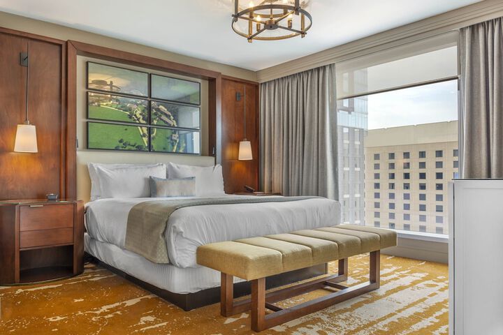 Room 50 of 133