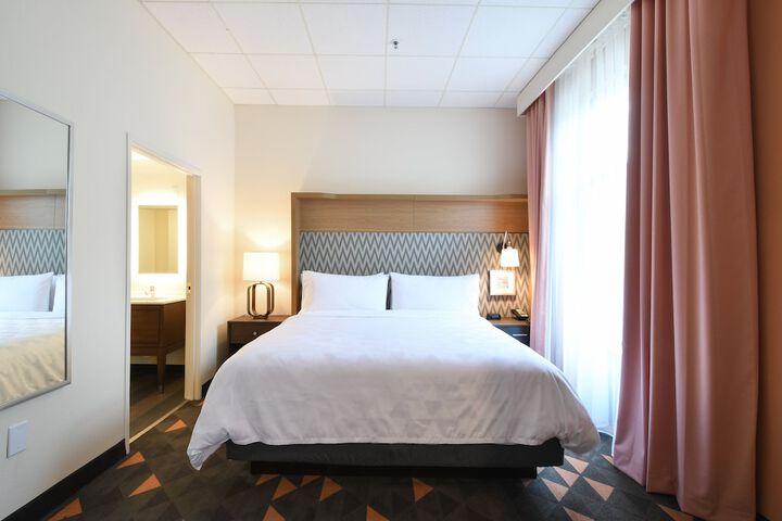 Room 19 of 41