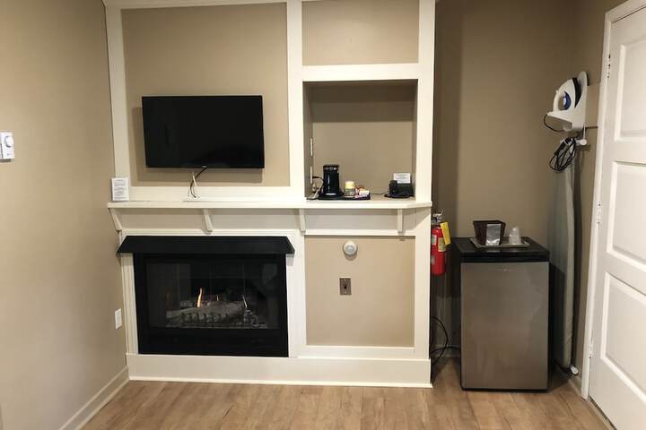Room 33 of 116