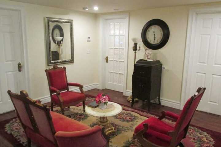 Room 13 of 46