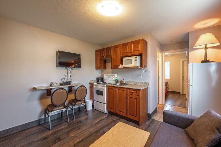 Sahara Courtyard Inn Penticton
