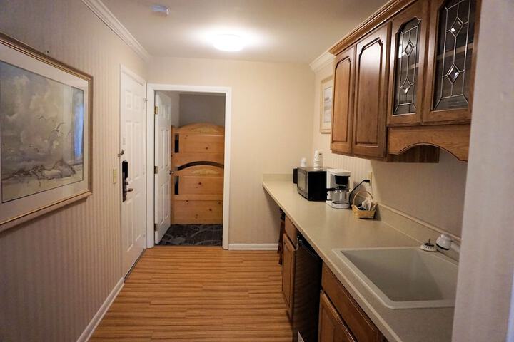 Room 11 of 42
