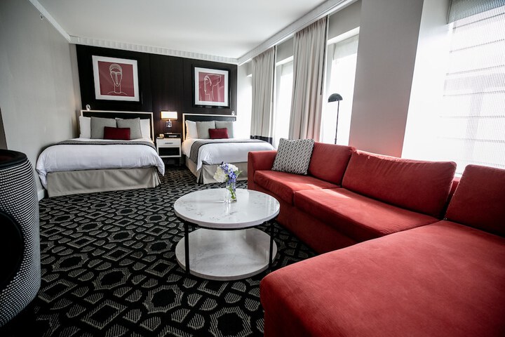 Room 26 of 118