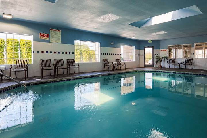 Pool 4 of 47