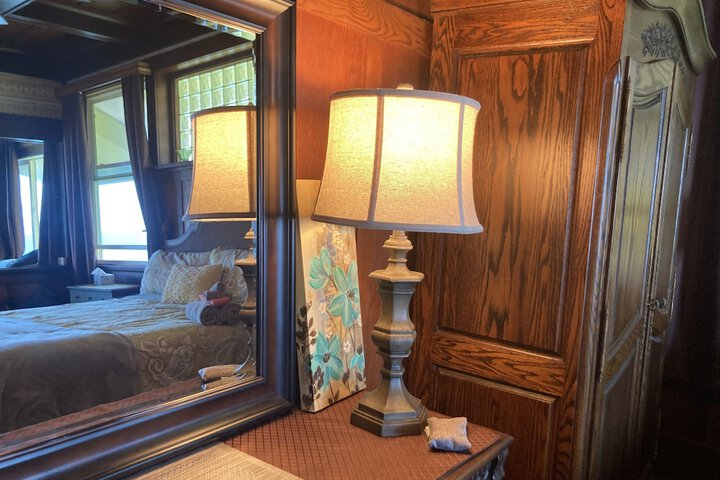 Hilo Bay Oceanfront B & B
