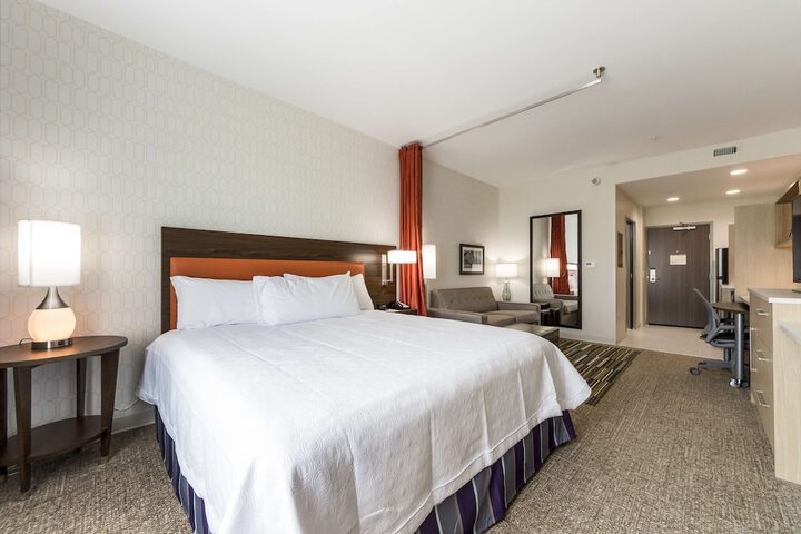 Room 42 of 57