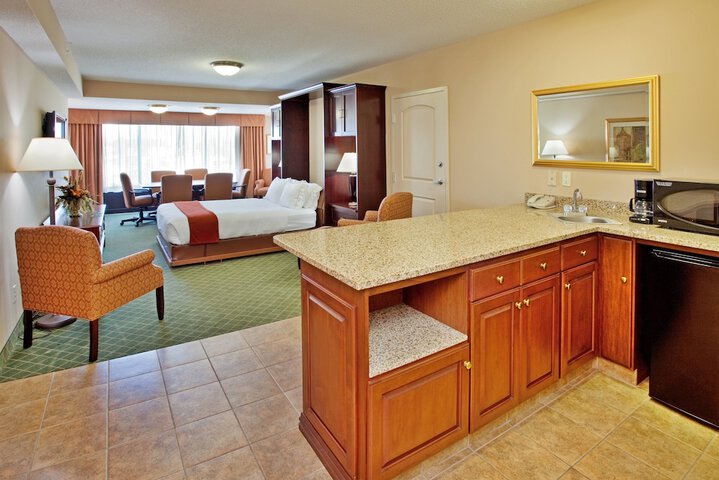Holiday Inn Express Hotel & Suites Cape Girardeau I-55 by IHG