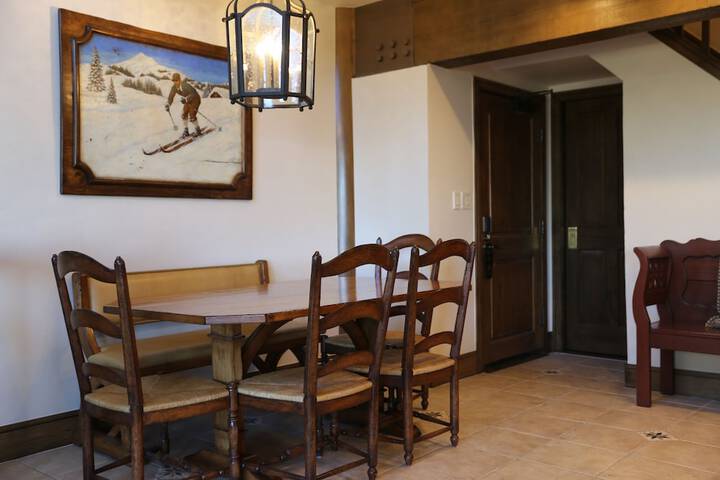 Stein Eriksen Lodge