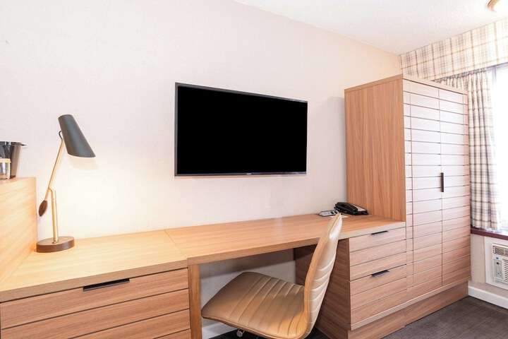 Sandman Hotel Terrace