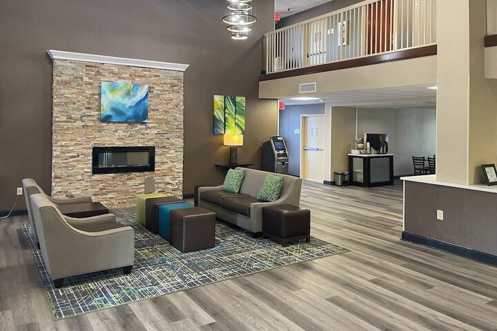 Quality Inn & Suites Lexington South