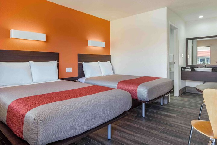 Room 21 of 23