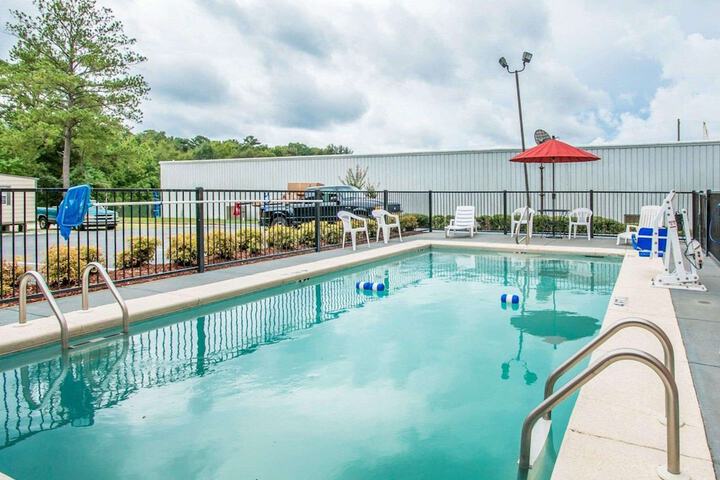 Pool 8 of 46