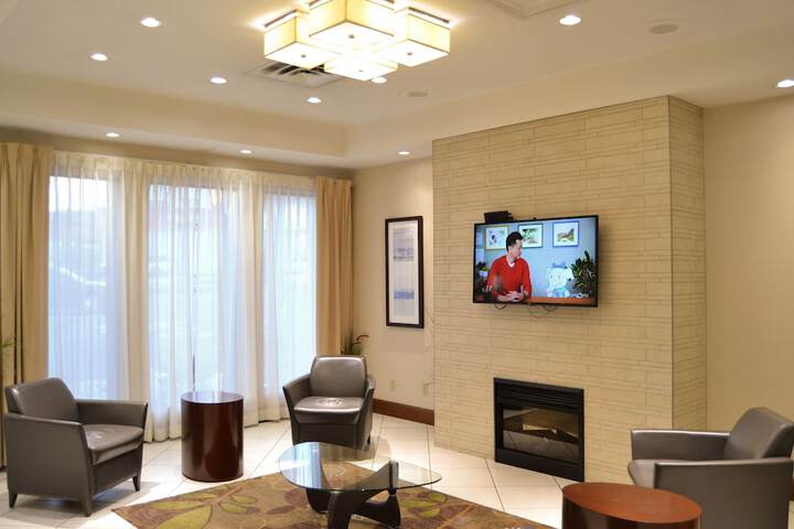Amenida Residences