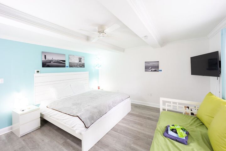 Room 142 of 186