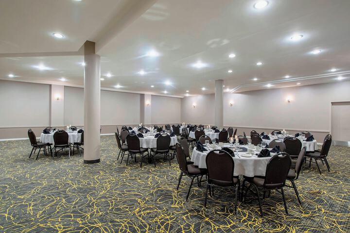 Delta Hotels by Marriott Regina