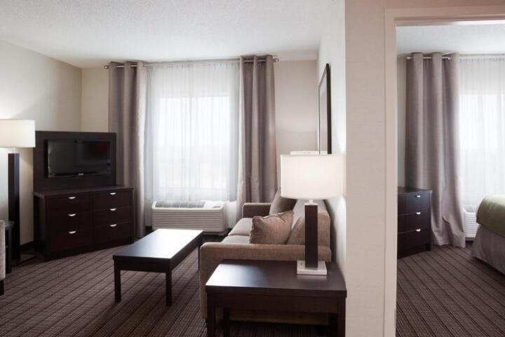 Holiday Inn Express & Suites New Liskeard by IHG