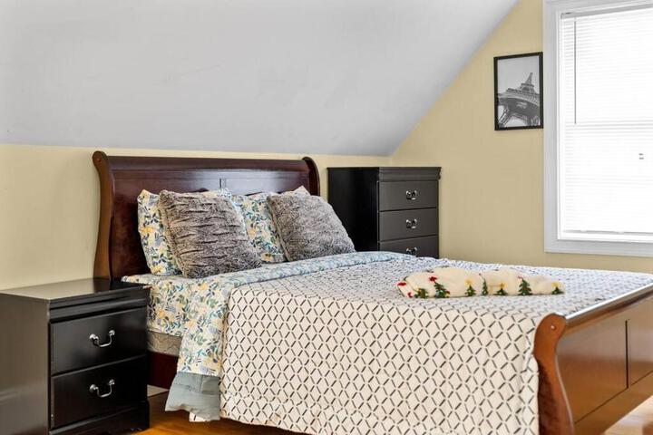 555-2 6BR Quincy - Spacious Apt near Boston - Perry Beach