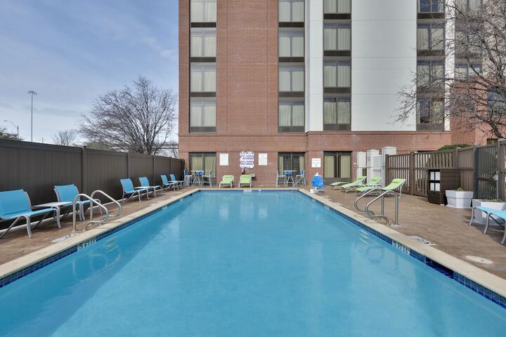 Pool 5 of 42