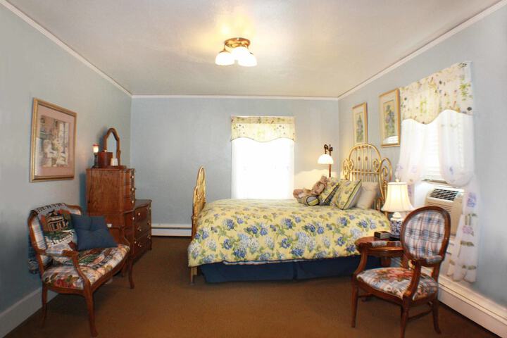 Room 29 of 40