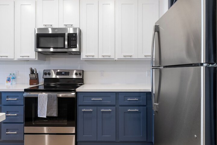 Landing Furnished Apartments near Lake Apopka