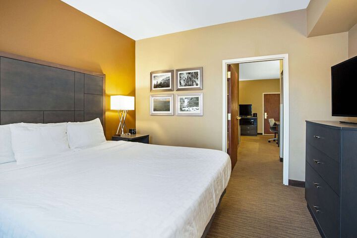 Room 20 of 37