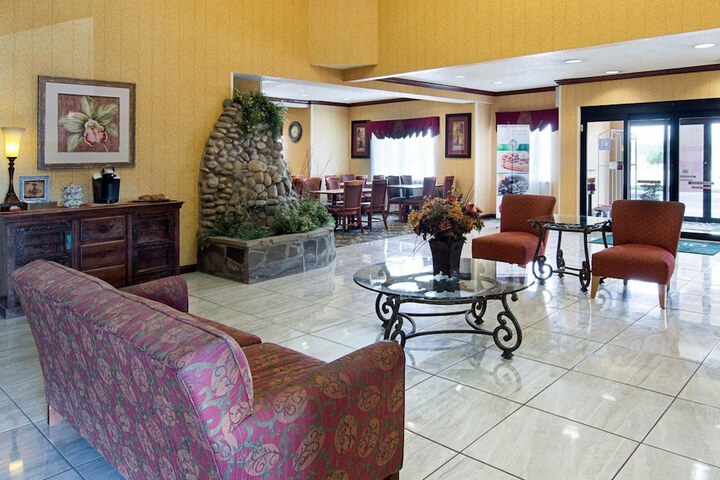 Hotel Interior 10 of 41