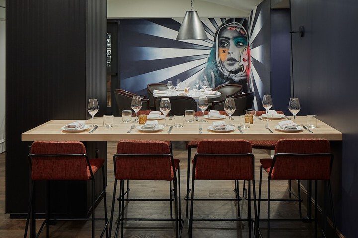 Dining 92 of 131