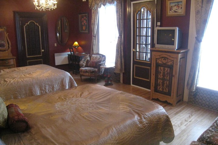 Room 34 of 58
