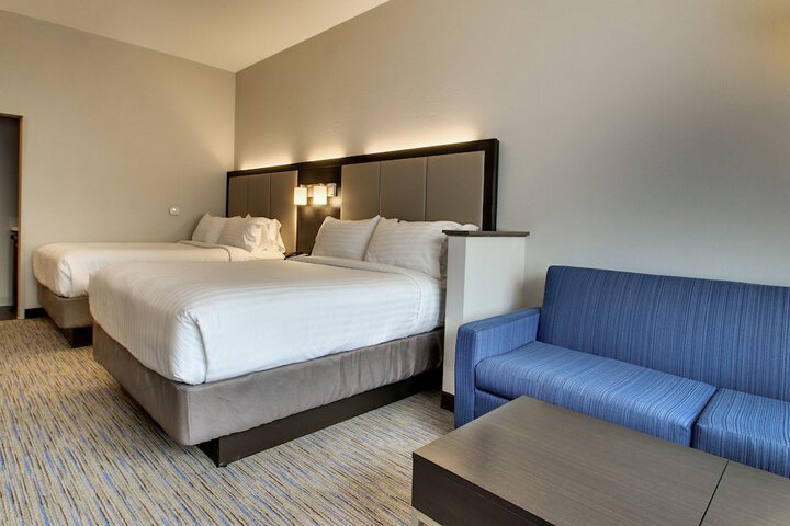 Holiday Inn Express & Suites Summerville by IHG
